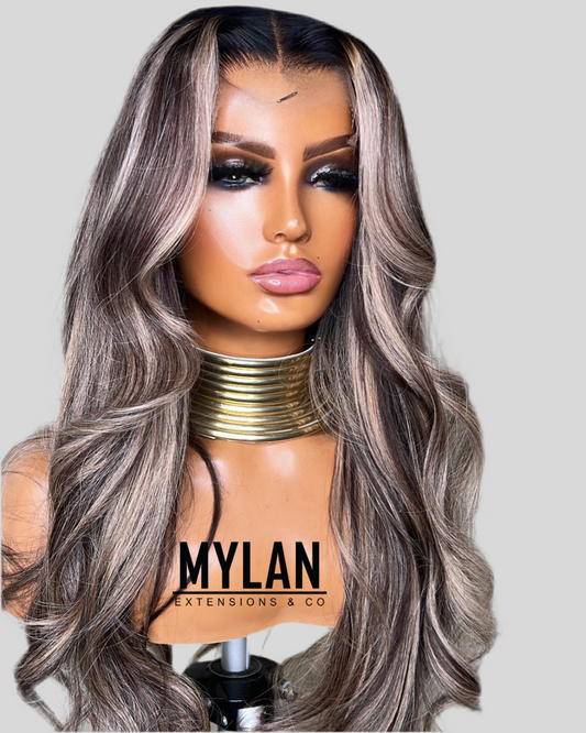 Ash Blonde Highlight Wig