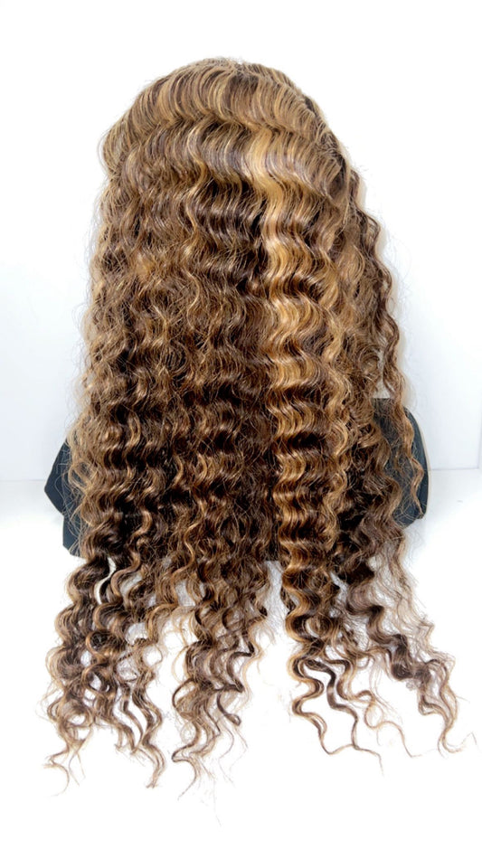4/27  Exotic Wave Lace Front Wig